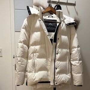 Moose Knuckles Mistaya Water Repellant